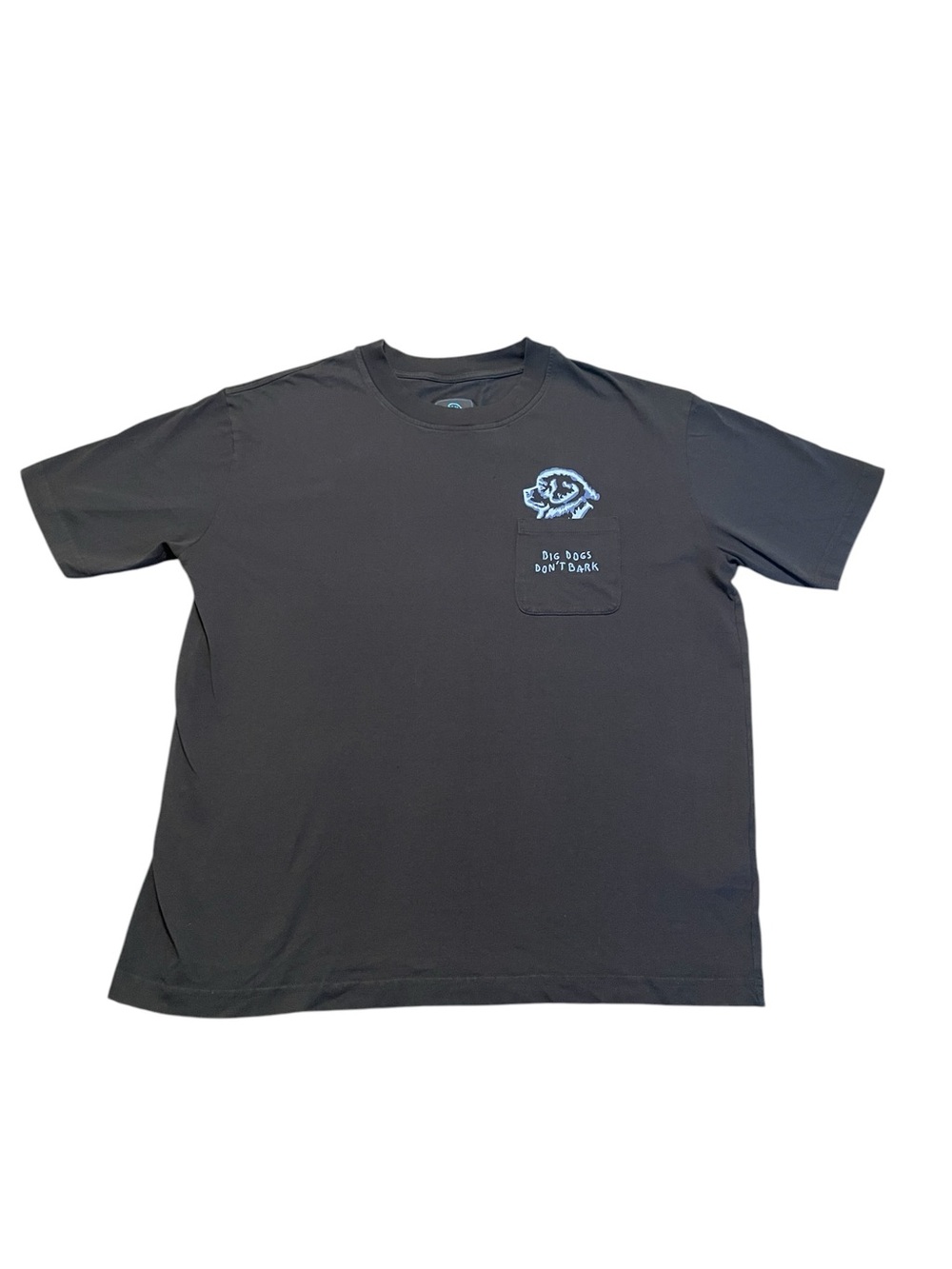 Fay “Big Dogs Don’t Bite” Short-Sleeve Tee Navy with Light Blue Pocket Graphic L